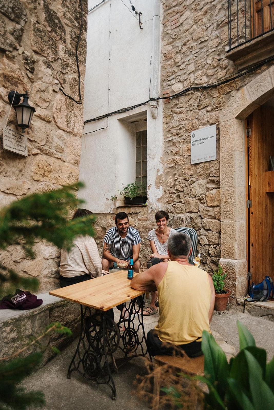 El Refugi Hostel Arboli Buitenkant foto
