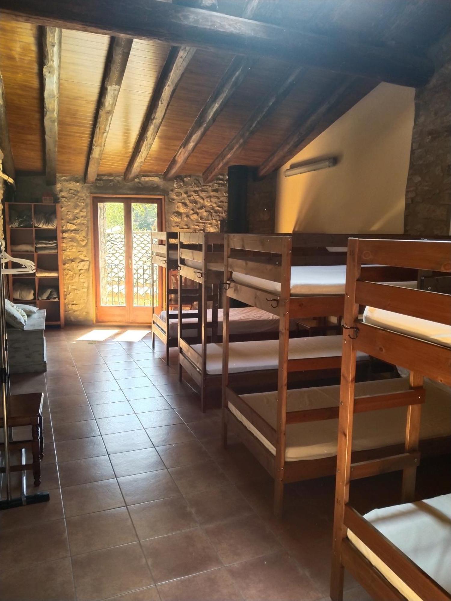 El Refugi Hostel Arboli Buitenkant foto